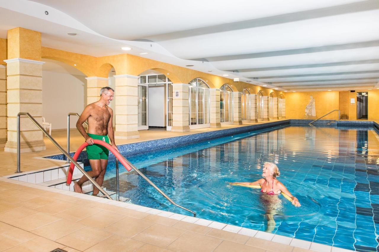 Gesundheit & Wellness Resort บัดมิทแทร์นดอร์ฟ ภายนอก รูปภาพ