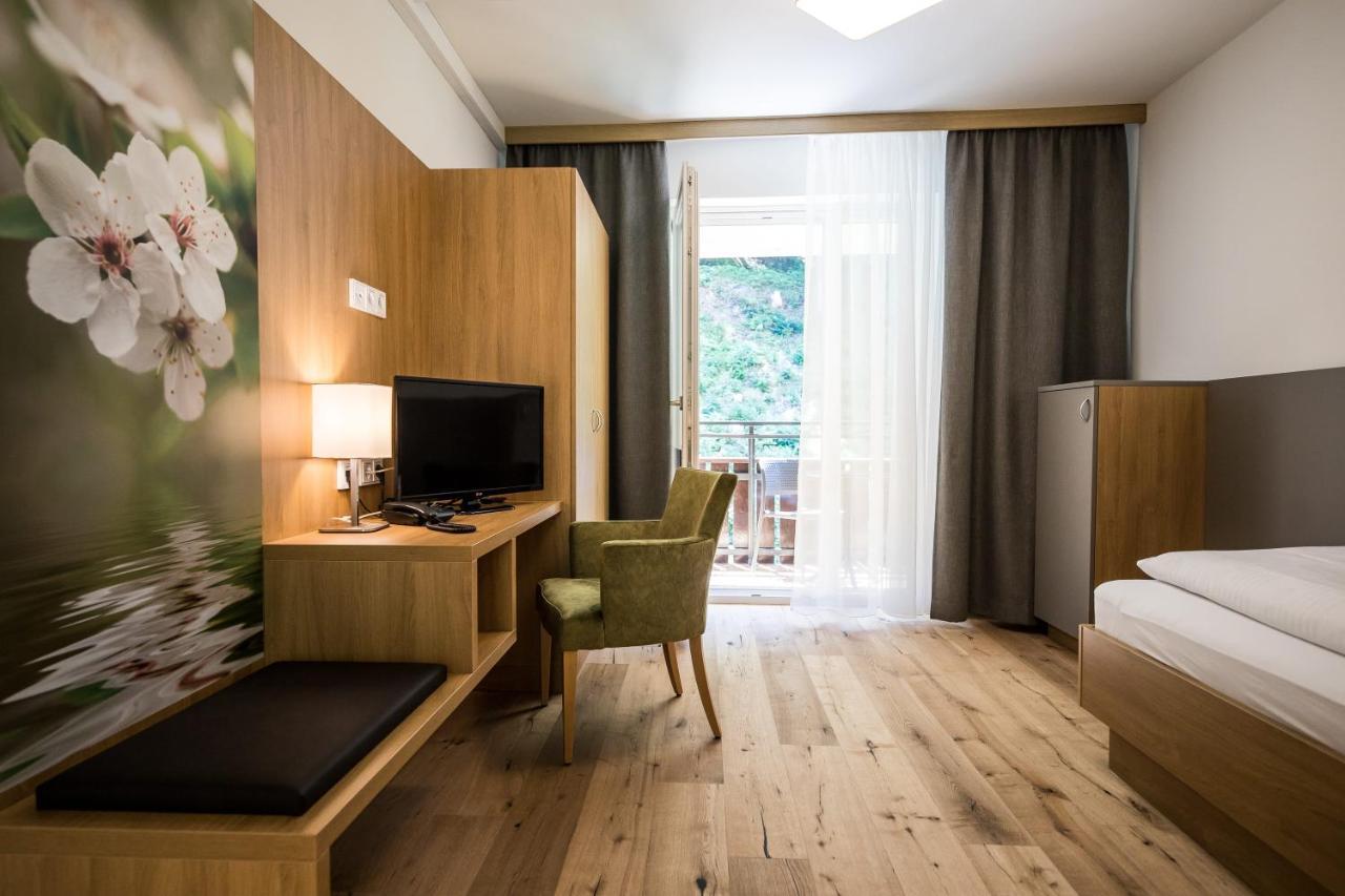 Gesundheit & Wellness Resort บัดมิทแทร์นดอร์ฟ ภายนอก รูปภาพ